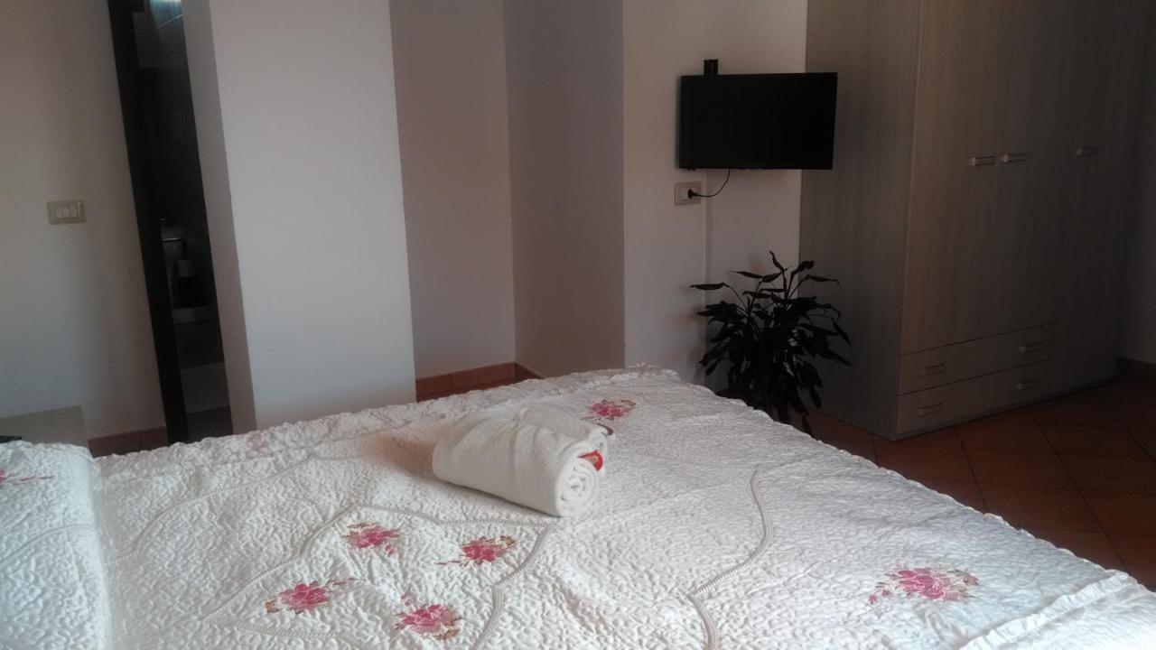 L'Abete Bed & Breakfast Guspini Luaran gambar