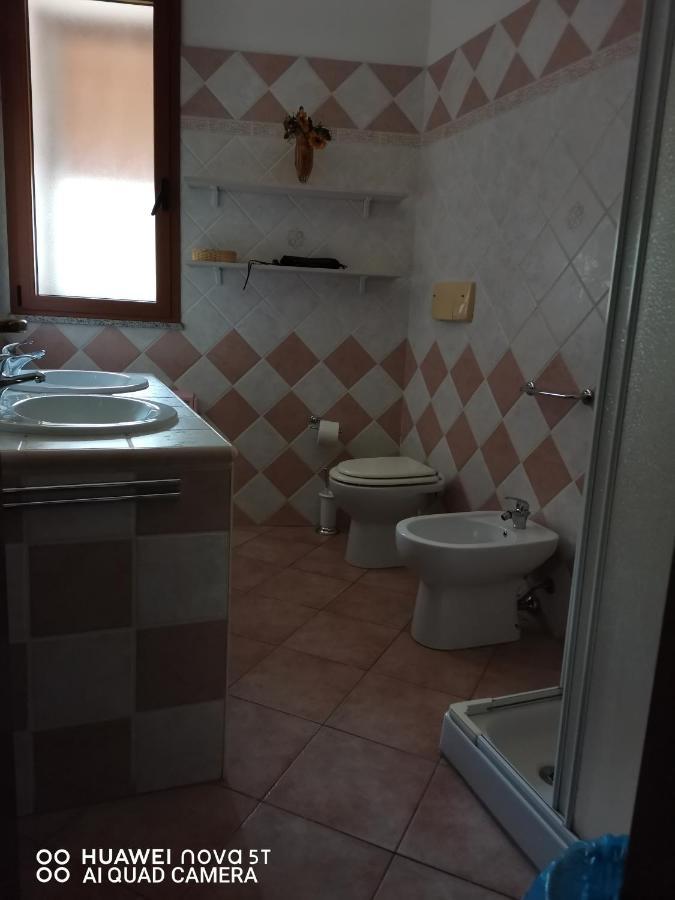 L'Abete Bed & Breakfast Guspini Luaran gambar